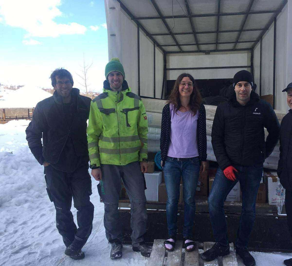 Erster Hilfstransport startet